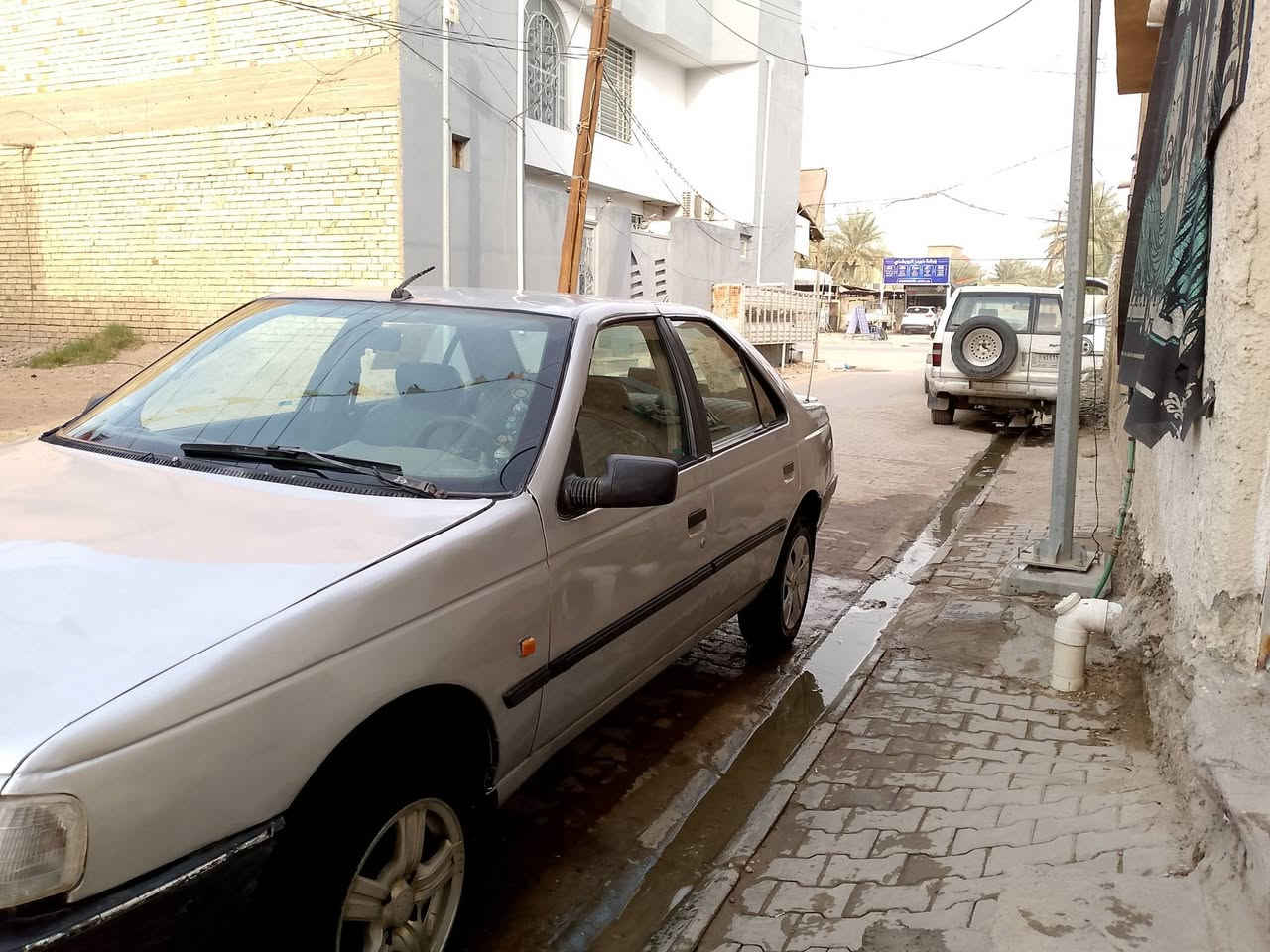 بيجو روا موديل 209 سياره مكفوله ماعدا الصبغ فقط للجماليه كير مكينه جدد كهربائيات من الدعاميه للدعاميه دواخل جدد سستم سماعات كاعيه جديده تخم تاير السعر 25 وبيه مجال تحويل ثاني يوم الاتصال على الرقم ***********
