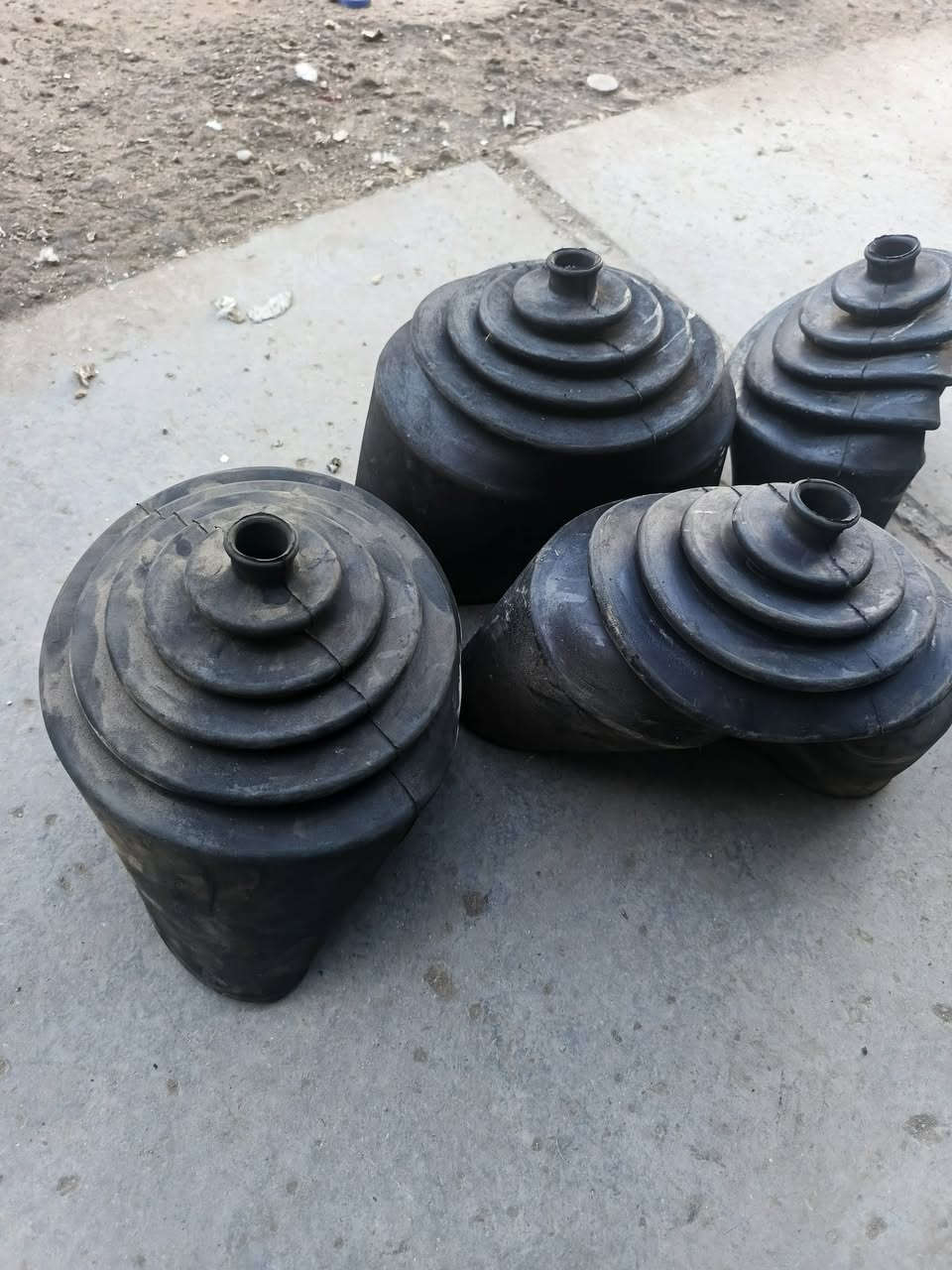 عنوان بغداد جرف نداف محل قيصر تصال ***********
