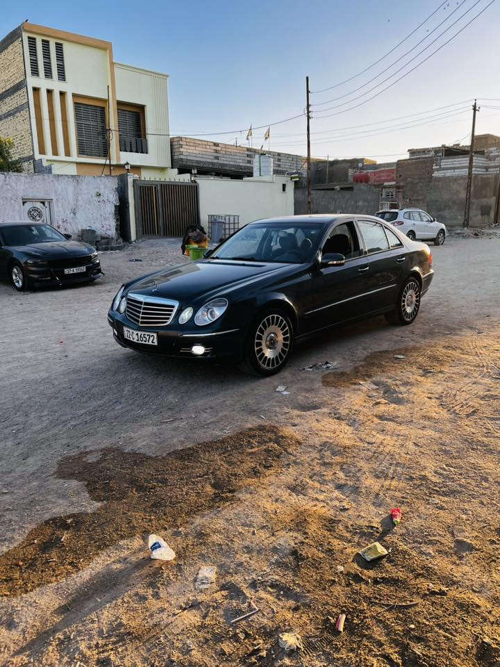 مارسيدس 2008 w211  وآرد اليابان داخل اسود + مطعم بصاج
مكينة V6 وكير جديدات

رقم اربيل تحويل أو وكالة

راعيهة ب البصرة

السياره بيهه مداكر 2 اماميات وبنيد صبغ في اليابان فقط + السونار مرفق مع الصور الباقي كله كفالة

1- تحكمات ستيرن

2-ويل مايباخ + تخم تاير

3-هيتر مراية جانبية

4- كشنات 2 كهرباء

5- تكيات رأس خلفية كهربائية

6-حدادة امامي خلفي كلة جديد

7- فتحة سقة ( تنتة)

8-لون نيلي وليس أسود

9-رقم صاحب السيارة (‭(0783 516 7138

📍البصرة الزبير

السعر  $133
