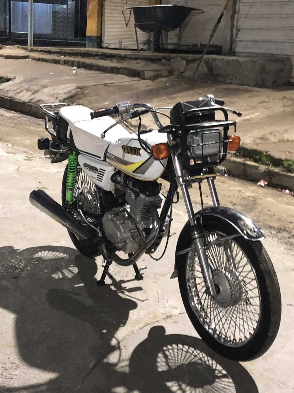 سلام عليكم تايكر2020 مامفتوح السعر ٤٠٠بي مجال


**إذا كنت صاحب هذا الإعلان وتريد حذفه لأي سبب، رجاءا أرسل رسالة إلى الدعم الفني**