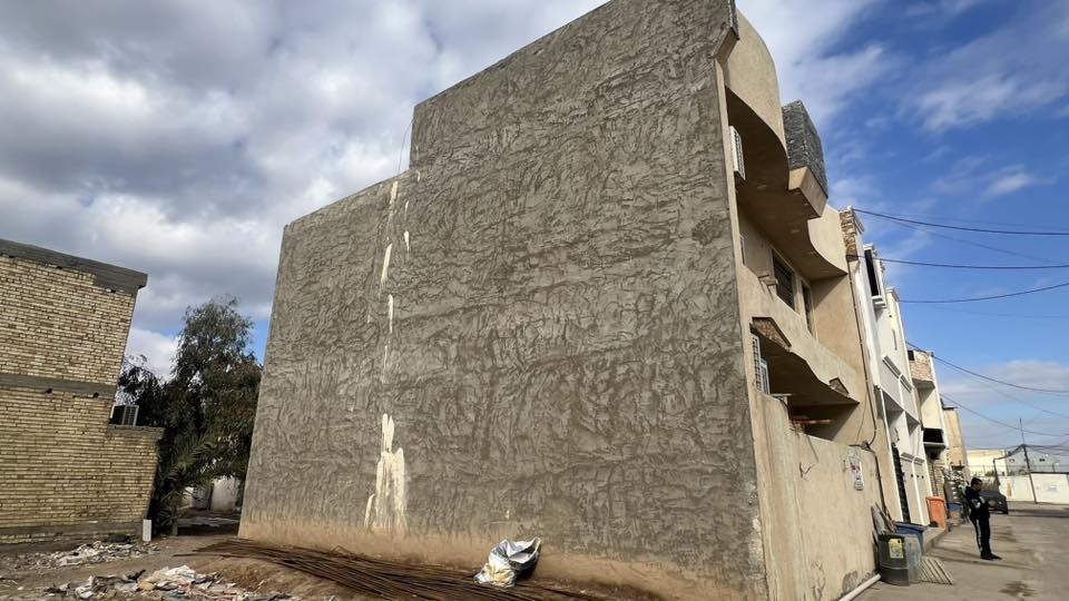 دار للبيع في منطقة طالب العلي المساحه 100م 10x10  يحتوي على 3غرف نوم 3حمامات واستقبال ومطبخ معزول للاستفسار ***********
