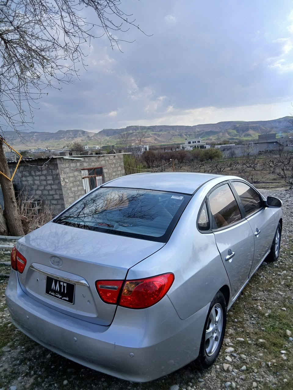 ئافان تی 2010 سحری 47گەڵە
ئی کۆ گیچ واناوشە لەیت ڕەش ئاوینە ئیشارەت ماکینا گچ کەی دەکشن بەرز شوین تەق تەق
ئاوینە شەفت تەبرید لەمس تازەدەیخ کامل 
مسروفی کراوا چوارتای نوی سەقو کەفەری 
بەشەرت یەک کەفاری گۆراوا***********
