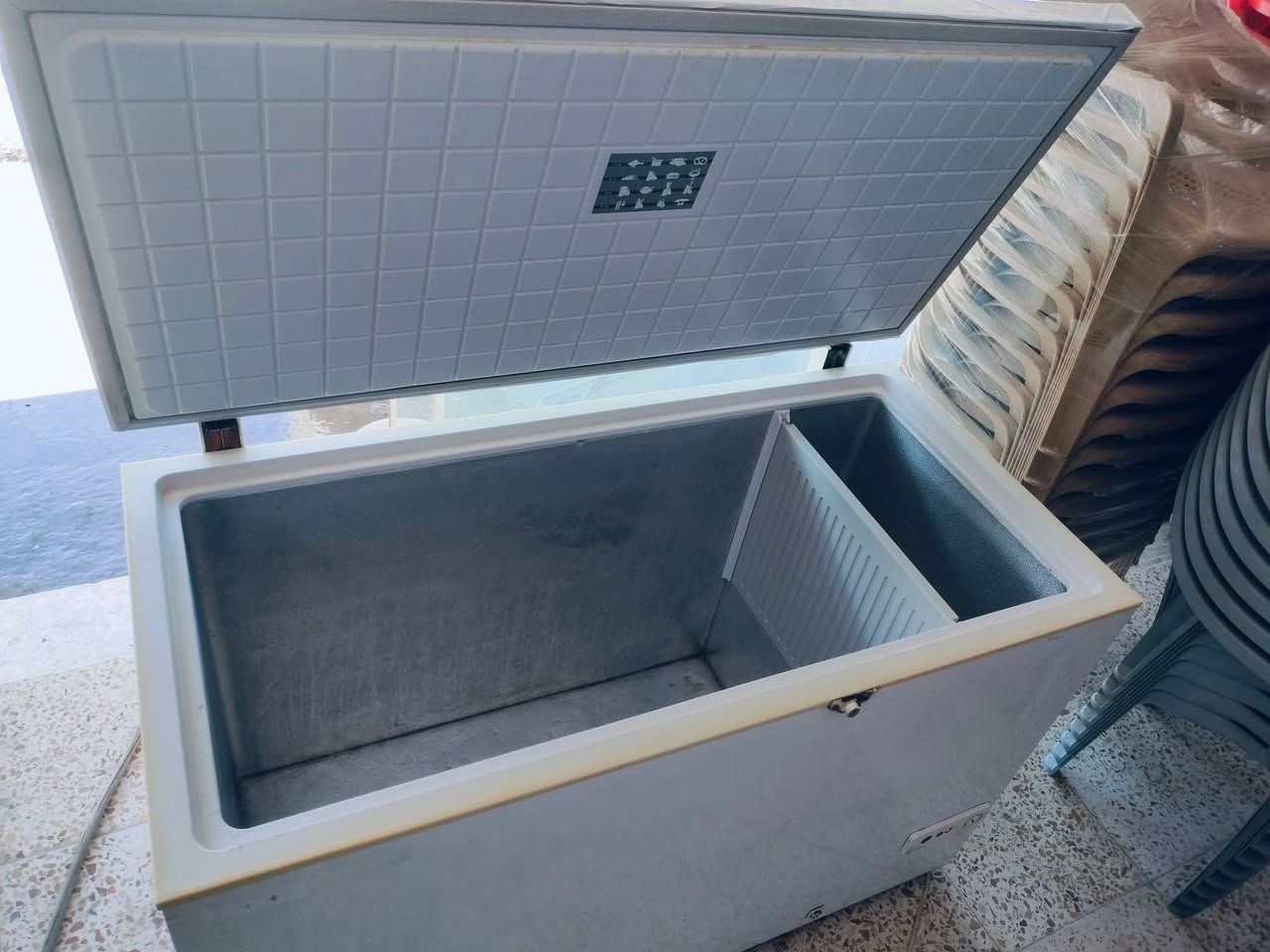 مجمده عدد 3 💯
معرض ابو كرم لبيع الاثاث المستعمل والجديد 💥💥
وشراء جميع انواع الاثاث المستعمل 💥💥💯
  للتواصل واتساب اواتصال ***********--***********
العنوان /(دهوك فايدة)-قرب زراعة فايدة وخلف قائم مقامية شنكال
