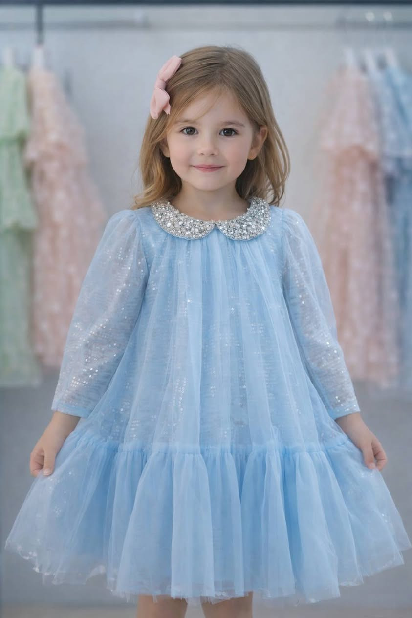 فساتين العيد وصلت ✨💯
للطلب مراسلة الصفحة او واتساب ***********

🚨التوصيل مجاني داخل الصويرة
 العنوان - شارع النجمة مقابل الكوخ
