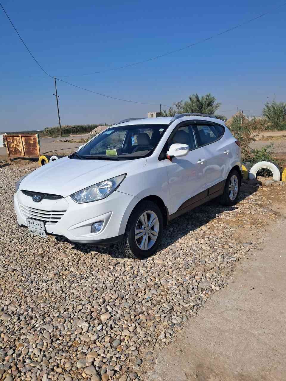 توسان 13مكفول لبيع التفاصيل على لانتصل رقم الهاتف ***********
