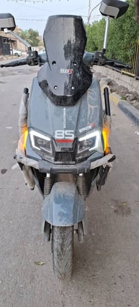 صاعقة للبيع بعدة بالجيس استعمال قليل العنوان المدينة قفل قفل 1100 الات...