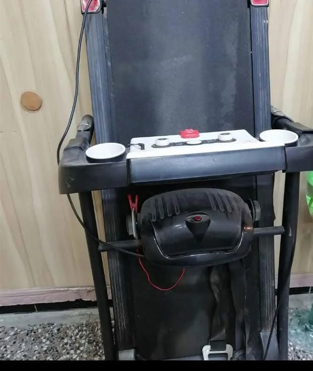 السلام عليكم ورحمة جهاز جري مع ارداف مستخدم قليل ويتحمل وزن١٢٠ وسرعته اكثر من هيج يحب يشتري سعره١٥٠ مكاني الاعظميه


**إذا كنت صاحب هذا الإعلان وتريد حذفه لأي سبب، رجاءا أرسل رسالة إلى الدعم الفني**