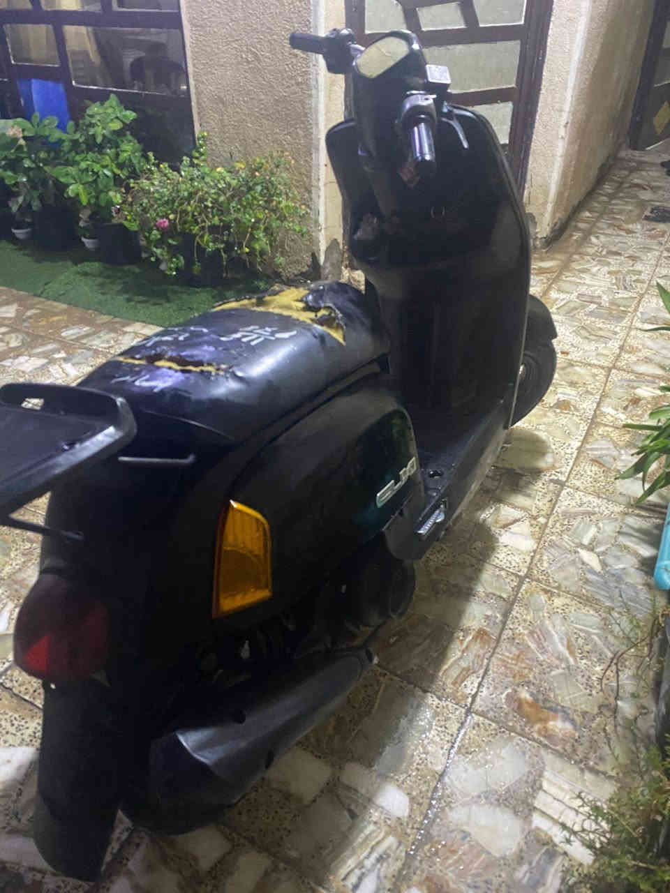 سلام عليكم ماكس بوليس.
دراجه هندر وسلف كبل تشتغل دراجه نضيفه كلشي بلادي كفراته السود ذن تجاري وكفراته البلاديه مال رمبه ضامهن. كلشي يشتغل بيه اله العداد مال سرعه مايشتغل مال بانزين يشتغل مستعجل علا بيعته سعر 650 وبيه مجال حك الجيه متواجد واتساب ***********
