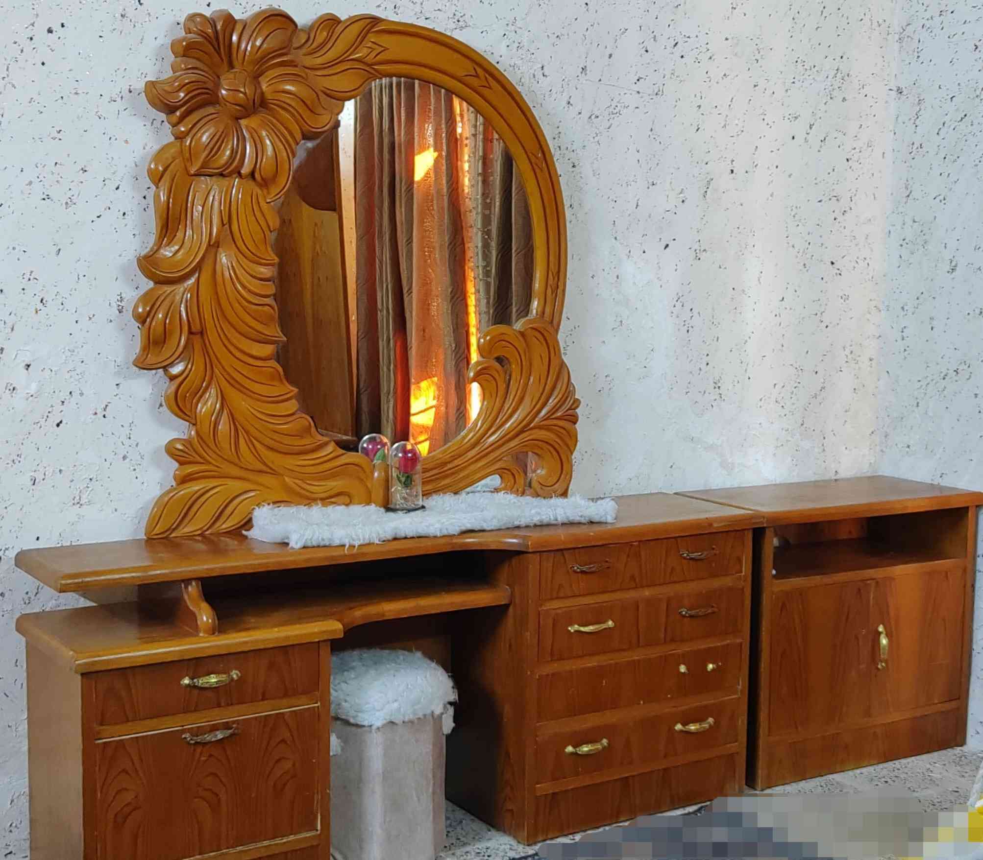 غرفة نوم خشب عراقي ثقيل للبيع


**إذا كنت صاحب هذا الإعلان وتريد حذفه لأي سبب، رجاءا أرسل رسالة إلى الدعم الفني**