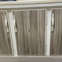 كاونتر ثلث امتار وسنك متر ونص كلش نضيف كله مرمر مبطن مكان قبله 0773192...