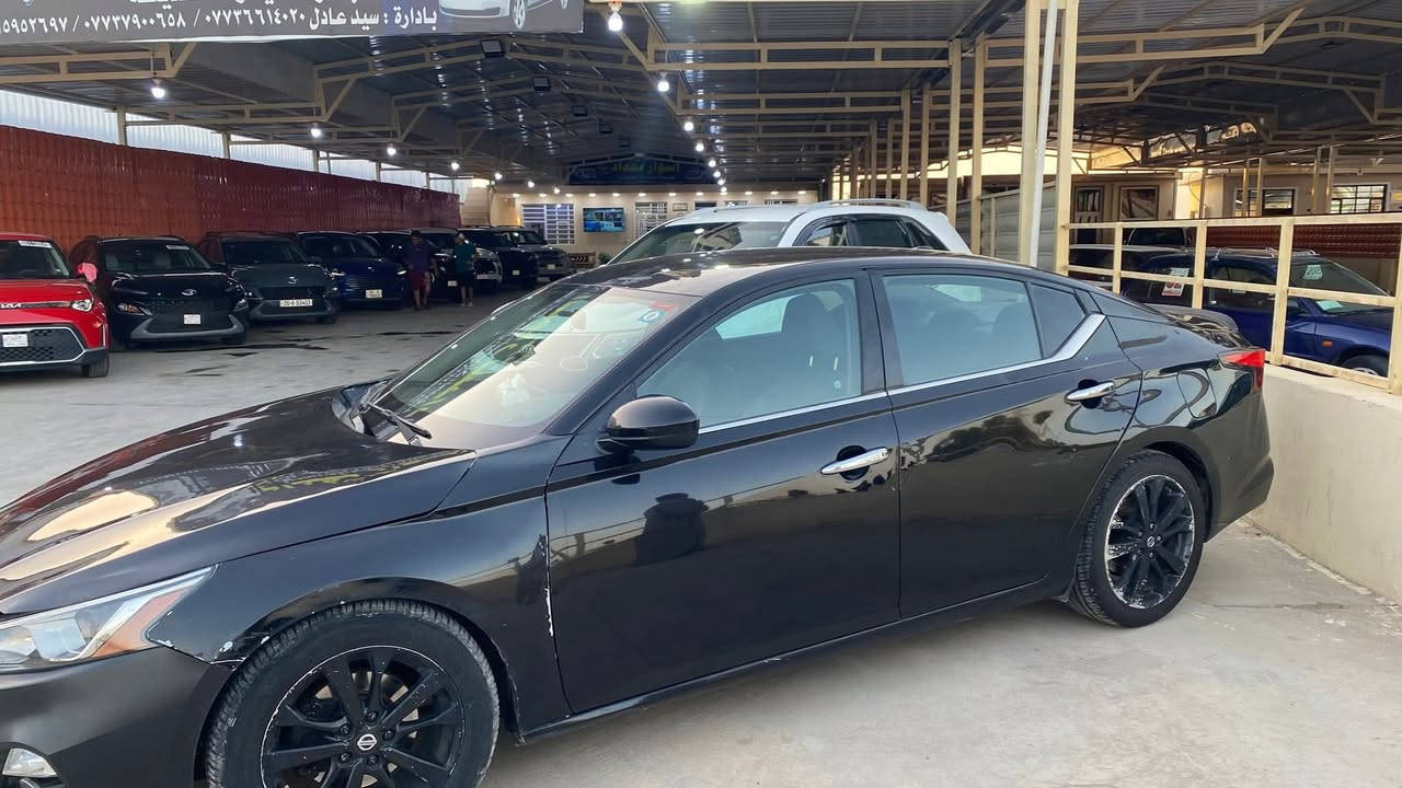 نيسان التيما 2019 
فئة S 
محرك 2.5L 
بدون دواخل
حادثها بجم بسيط  
للبيع 
او الي عنده مراوس بنيسان التيما حديثه خل ينزلها بالتعليقات
للتواصل خاص او عالرقم ***********
