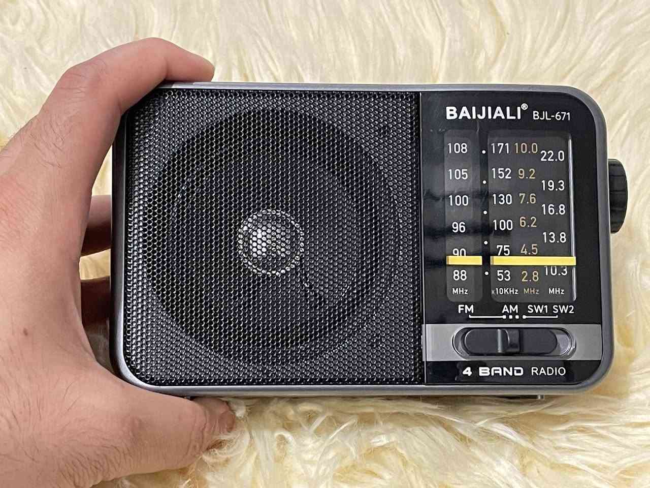 راديو سحب و صوت يستحق الاقتناء
موجات FM AM SW
للطلب مراسلة الصفحة
متوفر توصيل


**إذا كنت صاحب هذا الإعلان وتريد حذفه لأي سبب، رجاءا أرسل رسالة إلى الدعم الفني**