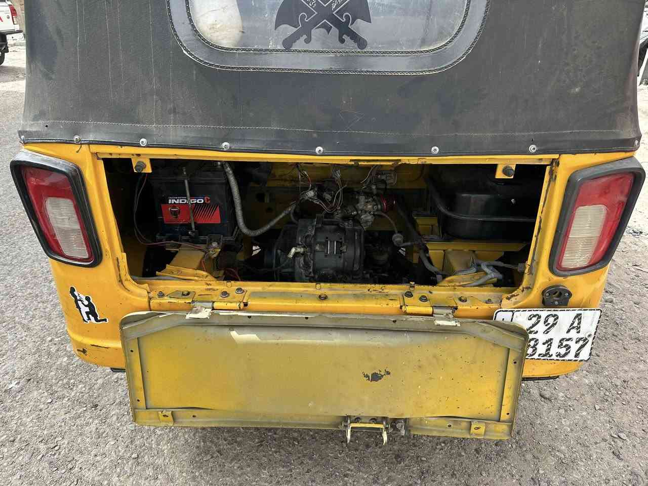 سلام عليكم تكتك 20رقم وسنويه كبل لشارع كلشي ماناقصه بس سايق خير من الله اتصل وبيك خير ودلل ***********
