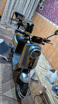 دراجة كهربائية • بصرة • عليها مجال