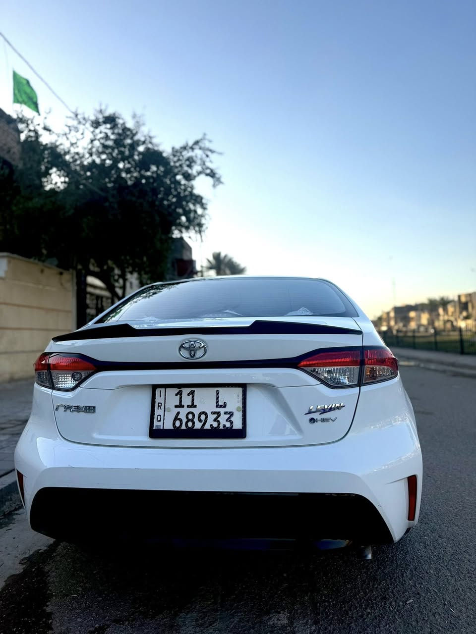 سلام عليكم 🙋

كورلا موديل { 2025 } محرك { 1800 } هايبرد ⚡️ 
ماشيه ٦لف زيرو
فول مواصفات راح اذكر مواصفاتها للي ميعرفها :
⬜️ فتحه سقف طكتين 
⬜️ كشن سايق كهرباء جلد اصلي احمر 
⬜️ هاند بريك بصمه 
⬜️ كامره خلفيه دواره 
⬜️ دخول ذكي + بصمه تشغيل 
⬜️ شاشات اصليه عدد { 2 } دجتال
⬜️ رادار امامي + مانع تصادم توقف ذاتي
⬜️ تبريد قطعتين 
⬜️ تحكم ستيرن جهتين
⬜️ لايتات دينامك تحكم يصعد وينزل 
⬜️ اشاير بل مري 
⬜️ اوتو هولد 
⬜️ بجم زنون فول { LED }
⬜️ بك لايتات { LED } 
⬜️ سبايدر خلفي اصلي وياها 
⬜️ ويل كب كروم 
⬜️ بصمات عدد 2 وياها
العنوان 📍: بغداد حي اور 
📞هـ ***********
بيع سريع مستعجل
وبالعافيه عل ياخذها مقدماً
