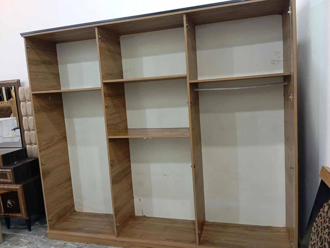 سعر. 450واصل نقل وشد داخل بغداد ***********
