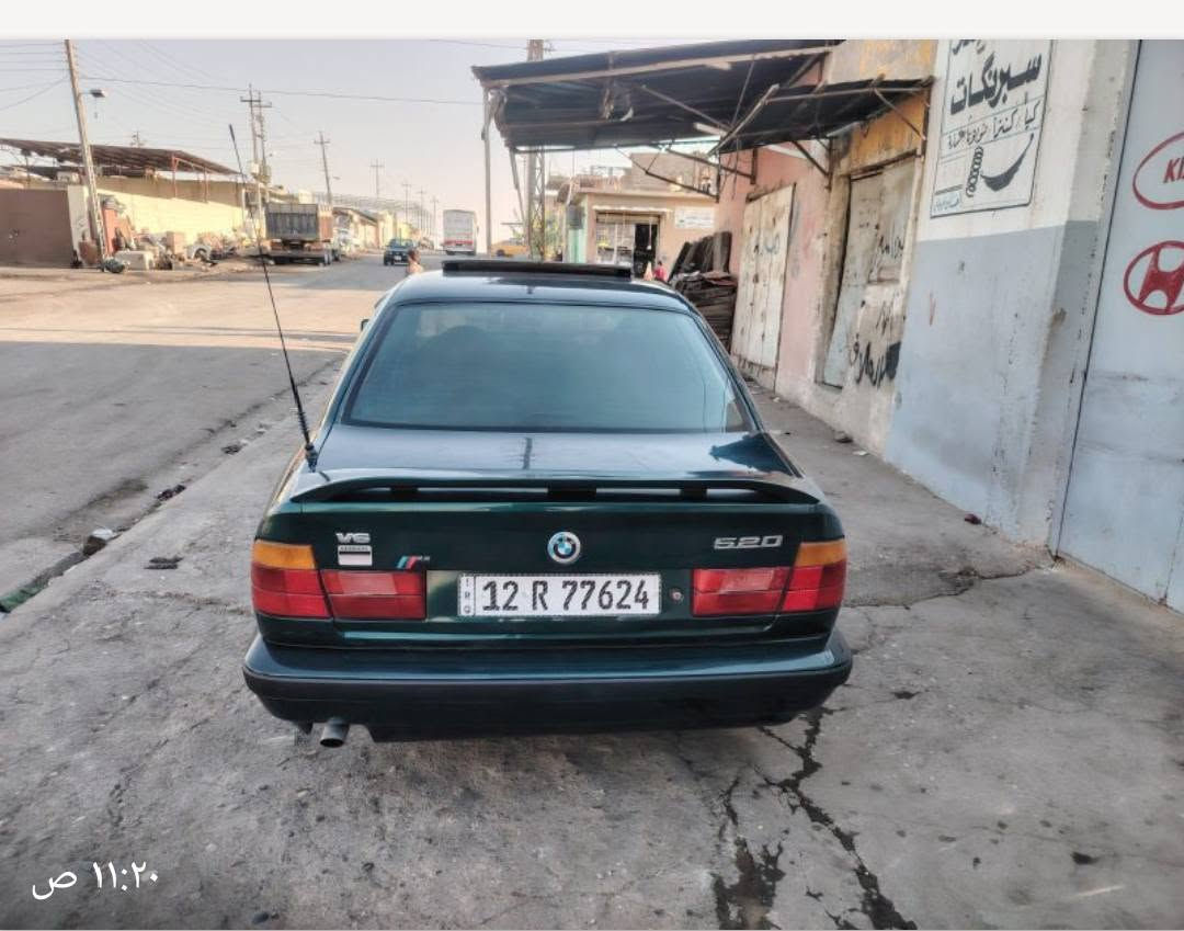 BMW 520  موديل 1991
محرك كبس عدل
شرط لا صرف ولا نفخ 
كير عادي 
بجم رفيع 
تبريد 
تدفئه 
الكهربائيات كلها شغاله 
طخم تايه 
كشنات جلد 
السياره صبغ عام بدون ضرر بس جماليه 
ويل خليه 
السياره متعوب عليها مال بيت 
ربع ما تصرف عليها 
رقم نينوى مصطره اب اسمي شرط التحول
السياره مكانها الموصل الجانب الايمن 
رقم الموبيل ***********
السعر ٦٥ $
كلشي اكو بالسوك حتا اب ١٠ $

