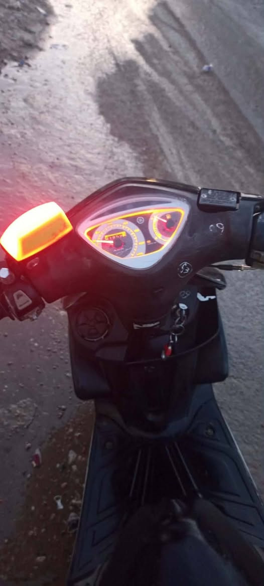 ماكس للبيع دراجه نضيفه فولل نشاط خير من الله شوفت عينك السعر 400وبي مجال  للطيبين رقم الهاتف ***********اتصل وتدلل
