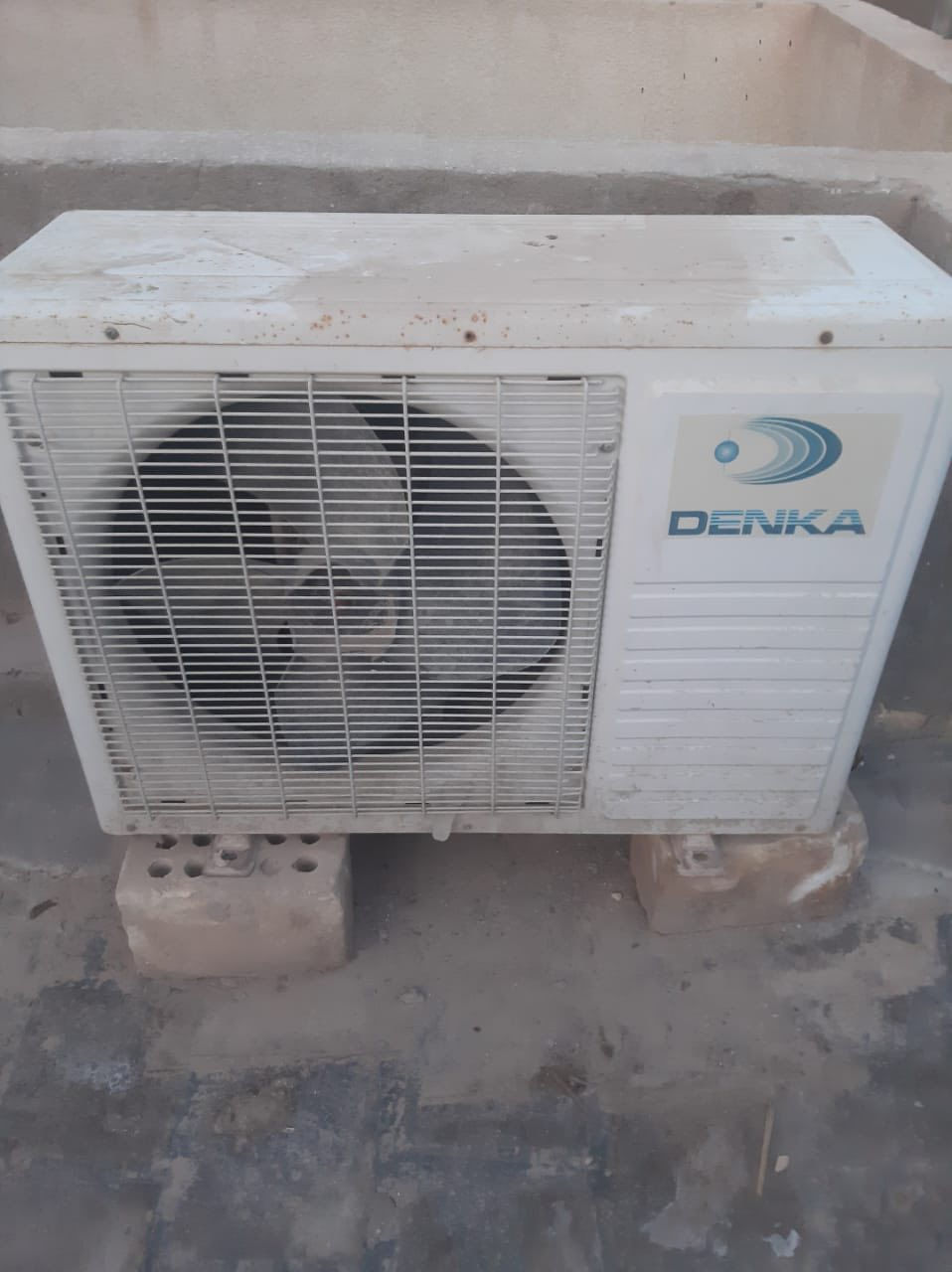 للبيع
سبلت طن ونص نوع دنگه عطله نقص غاز فقط
السعر 225 وبيه مجال
كربلاء حي العامل 
***********
***********
