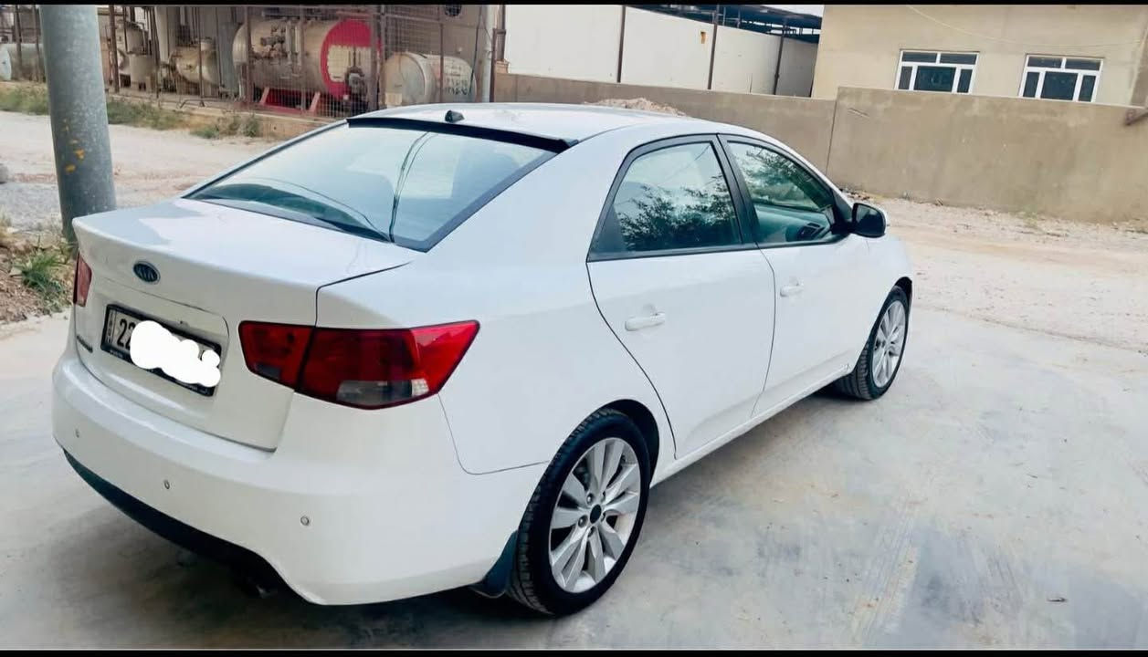 کیا سیراتۆ ٢٠١٣
سێ گێر 
گێر و مەکینە و کارەبای بەشەرت 
هەزە و فحس هەتا ٢٠٢٦ نوێیە
سەنەوی هەتا ٢٠٢٨ 
tl *********** أربيل, العراق
