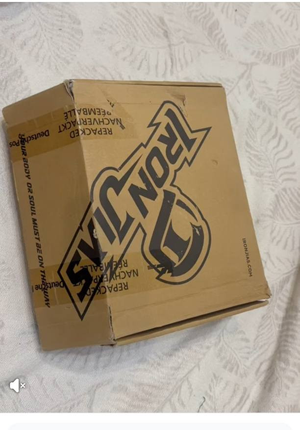 بوت جديد بلكارتون بعدة ماركة راقية مخصص للدراجات ضد الماي  ومدرع قياسة 45 /44 ( السعر 55))
***********.
