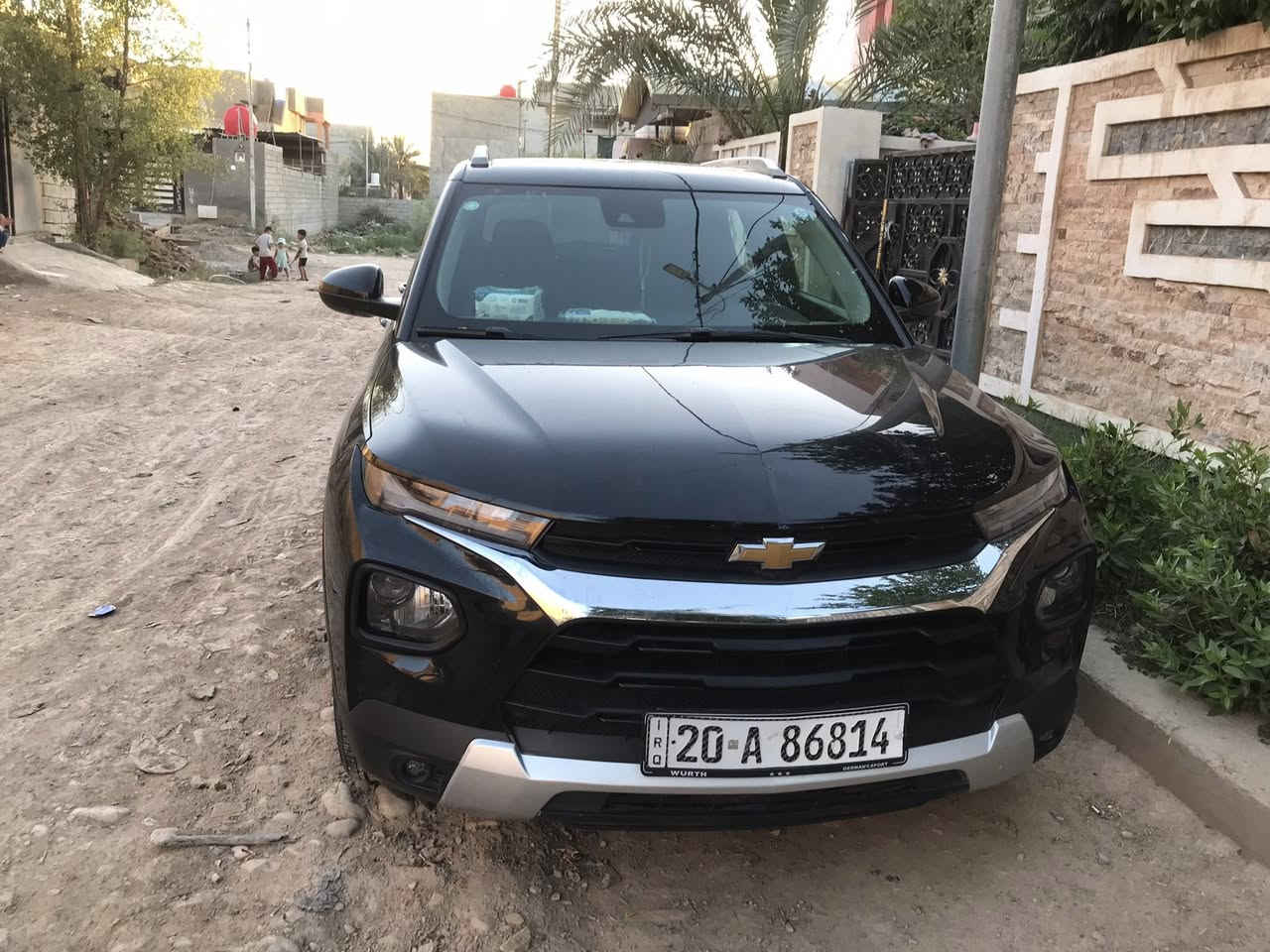 ترل بلايزر موديل 23 باسمي رقم ديالى ماشيه 16 الف السعر 120 وبيها مجال مراوس هم يرهم رقم الهاتف ***********
