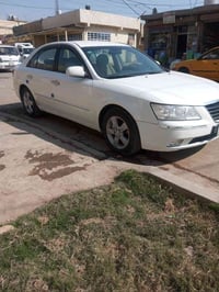 سوناتا موديل 2008 رقم بغداد باسمي  مكينه 2400 جديده  صار 5 ايام من شدي...