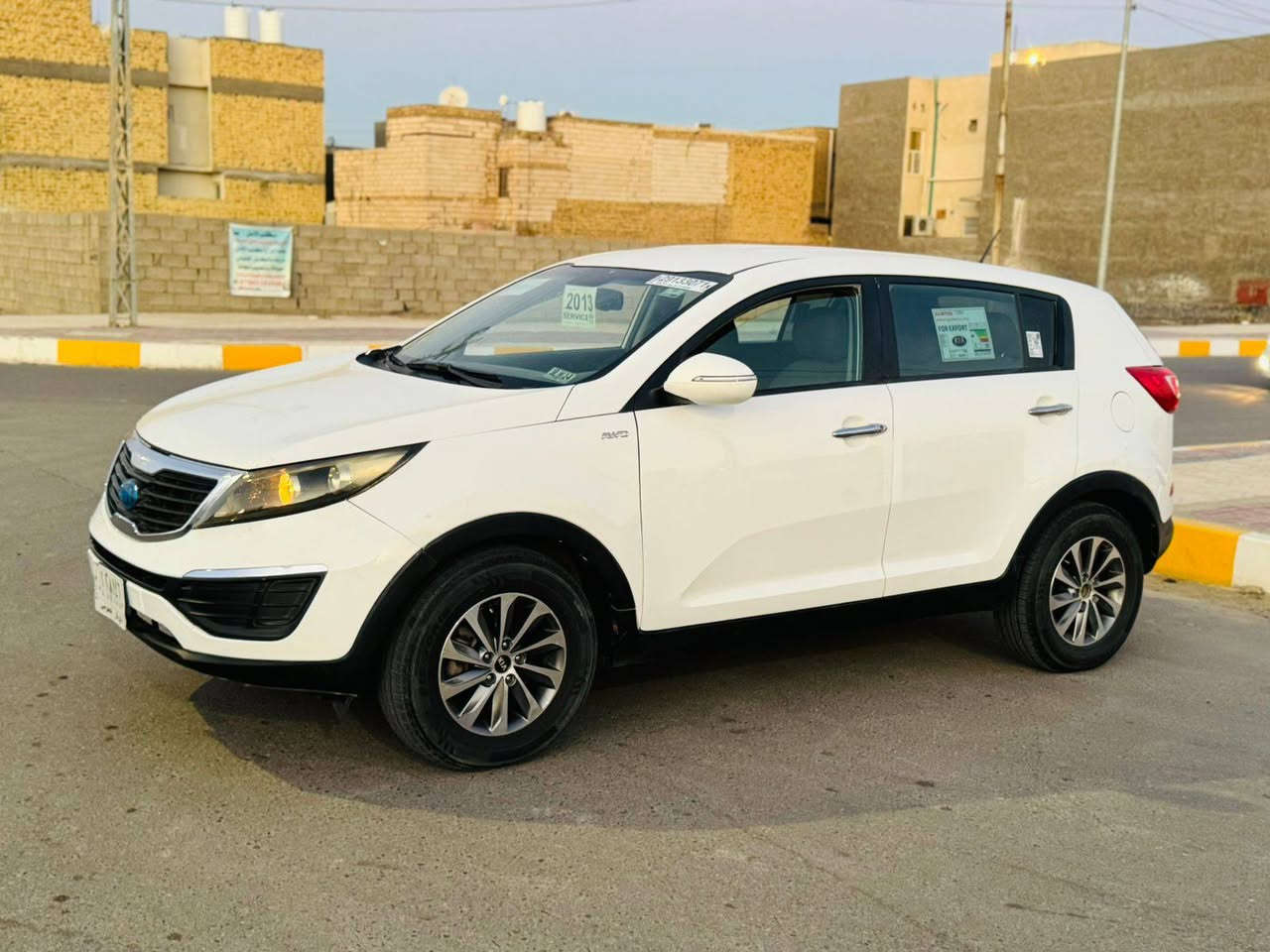 سلام عليكم سبورتج 2013امريكي بيه  بنيد او جاملاغ مكينه دوش مامفتوحه شرط الفحص ماشيه 70الف سياره جديده كير مكينه حداديه تخم تاير جديد جاهزه الخير رقم ذي قار سنويه 28 مكان ناصريه بيع او مراوس حسب القناعه السعر 123او بيه مجال الشراي الستفسار ***********
