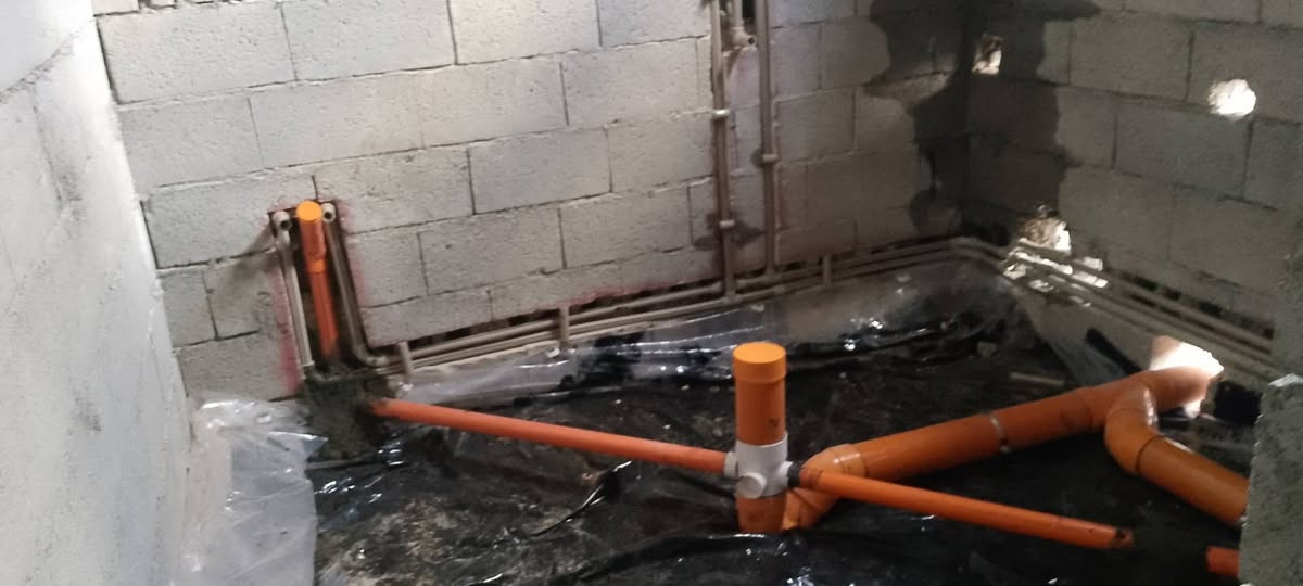 تم بفضل الله تأسيس ماء ومجاري في منطقة السنجك
للتواصل والاستفسار الاتصال او مراسلتنا عبر الواتس آب 
***********
أبو علاء لتأسيس الماء والمجاري
