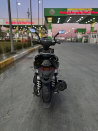 سلام وعليكم gtr  كلش نضيفة وبلادية نازلة من الرمبة شهر ٩ كلشي شغال بيه...