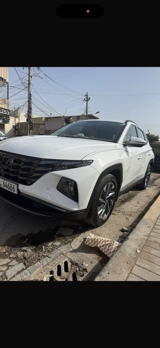 السلام عليكم توسان  خليجي شركه باركود بعدها بالضمان للبيع موديل ٢٤ سياره نضيفه جدا ماشيه ١٤ رقم بغداد مواصفات قماره حديد المعروفه 
سعرها طيب مال بيع راسل خاص او خابر وتدلل ***********. 
مكانها بغداد الدوره 
ملاحظه بيها bdr كلش بسيط ع كد أصبعين  بالجنطه
