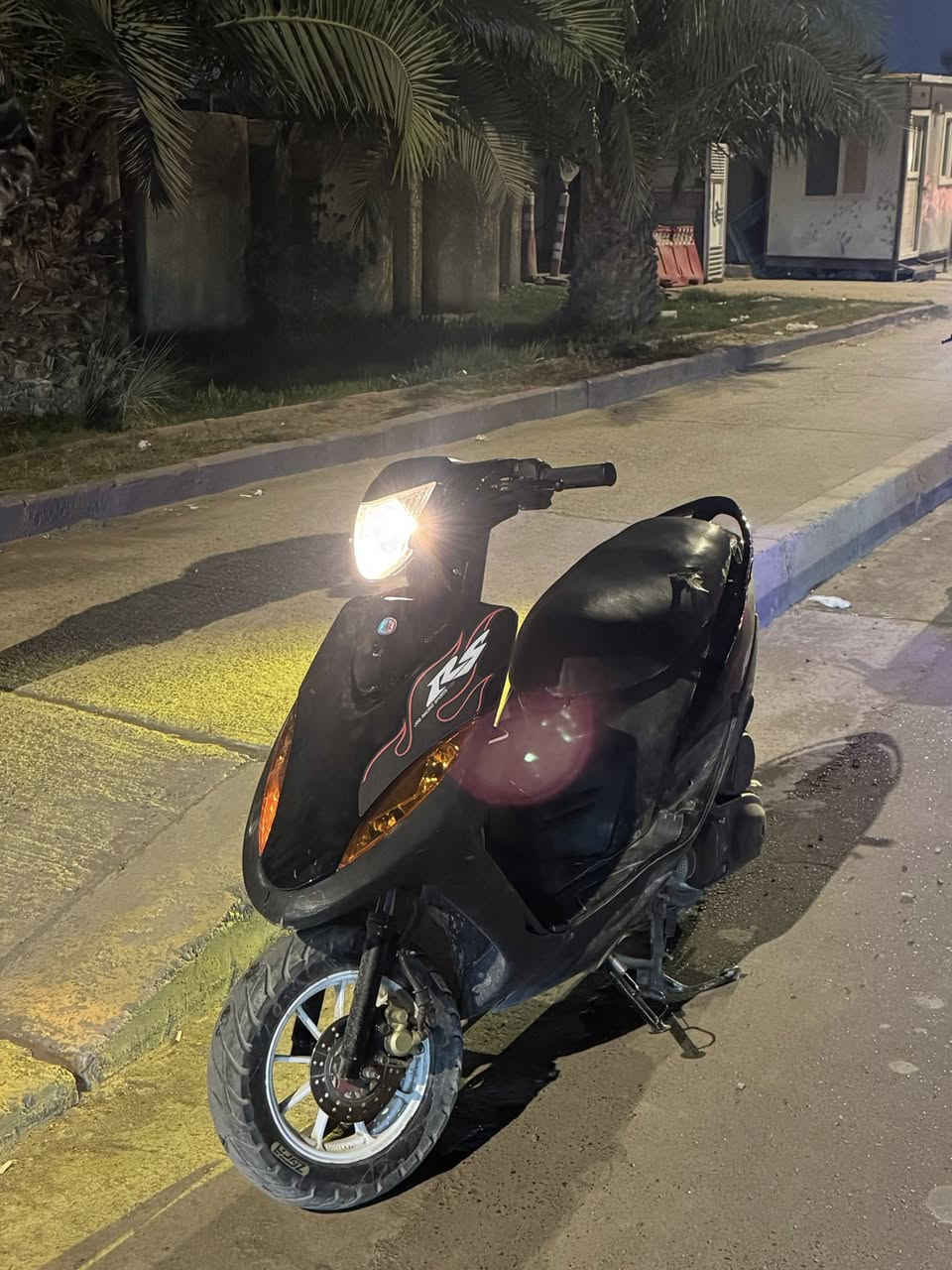 ماكس عدلة للبيع مكينه ناعمه وادامه جديد يعني اطك سويج وتطلع سعرها 500 مكاني بغداد ***********
