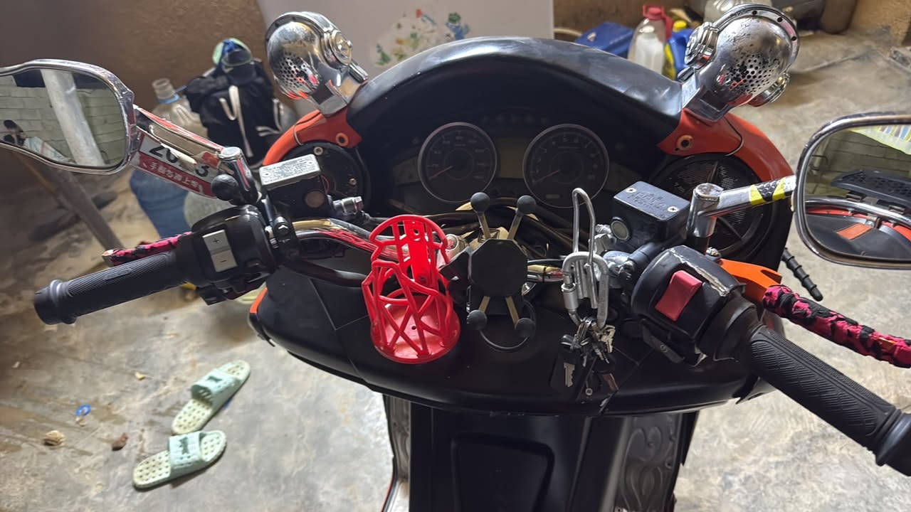 فورزهs7 0.10فول اي نقص مابيها سعرها 13ورقه قفل من الاخير مكانها ديالى حمرين***********
