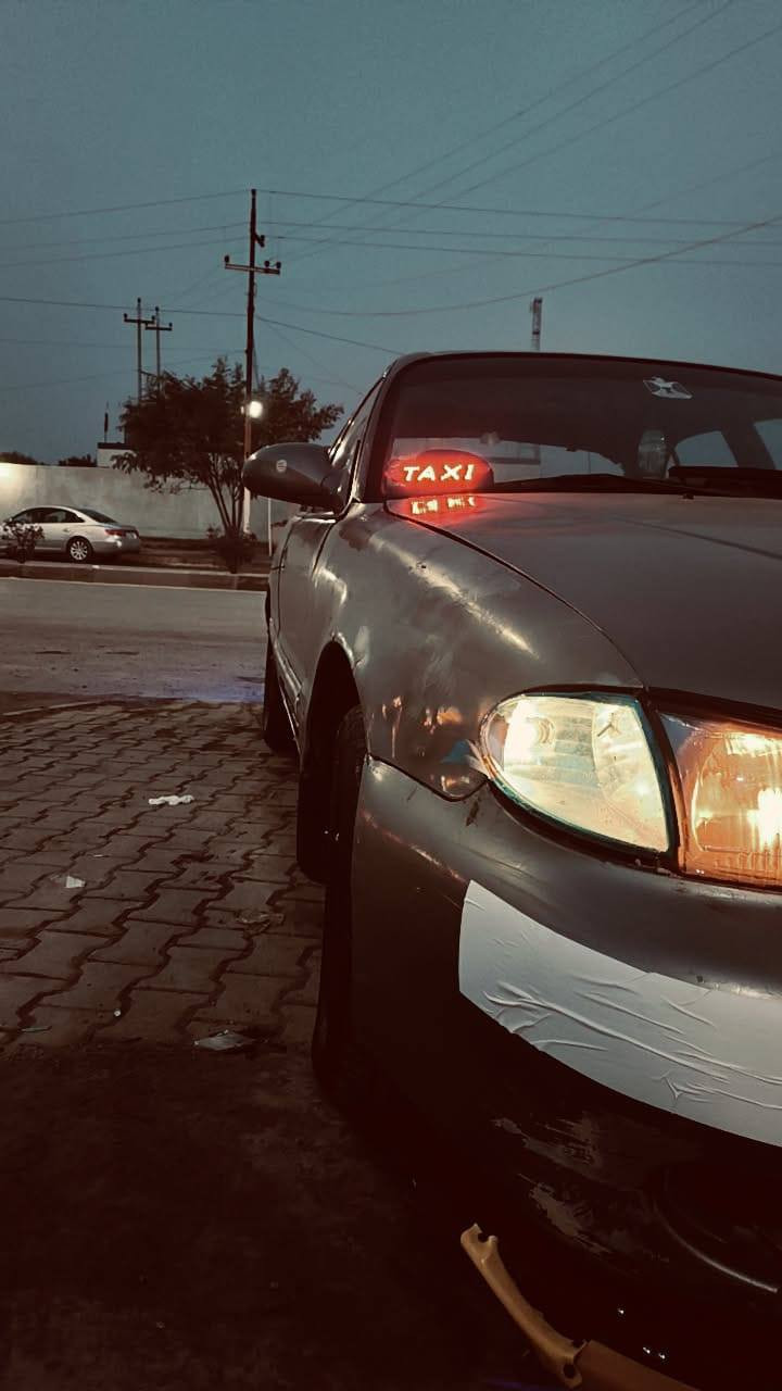 السلام عليكم للبيع او مراوس
سوناتا موديل 2001 مسجله فحص صلاح الدين ماندل صاحبها كير ومحرك شرط صدر تايرات باور شرط لايت زنون اشاير كهربائيات كلها شغاله مسجل 5سماعات فوول نشاط فوول تبريد تدفئه شغالات شرط جامات تصعد وتنزل 
سياره حلوه وجاهزه السعر 18 ومجال قليل
*********** بيع او مراوس
