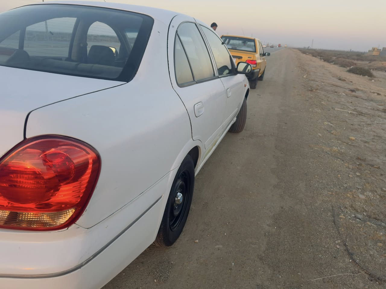 سني ياباني سياره بيها قطعه وحده صبغ جاملغ مامي وبيها تكشير شويه بلقماره ولباقي كفاله من كلشي بكان كوت بيع مستعجل قيم وخذ بحضك بختك ***********
