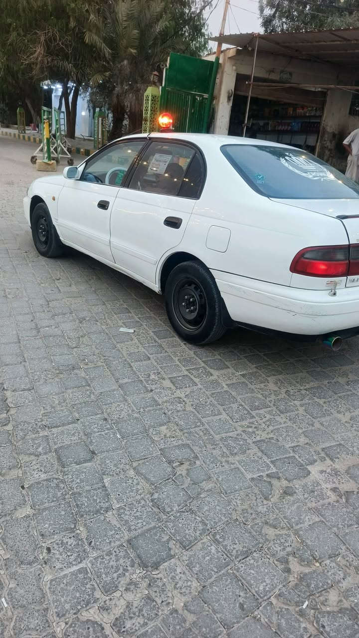 سلام عليكم كرونه لبيع موديل ٩٤هزه جديده صرله ١٠تيام من مداوره بسمنه سنويه ٢٠٣١مكفوله من ظربه ولصبغ يسره بلاد مامحور غرفته جديده مكينه وكير وحداديه وتبريد مانقصه برغي سياره خير من الله السعر ٦٠وي ستفسار على هاذه رقم ***********/***********/عنوان سياره دوانيه غماس
