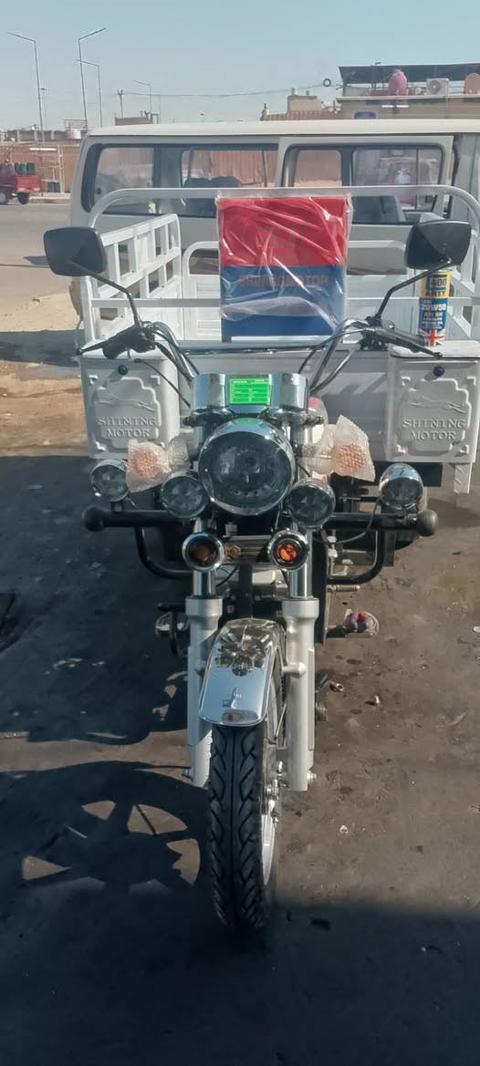 سلام عليكم ستوته البيع موديل 23 لمصطفى مدفوع لكمرك مالهة تروح ترقم صارلهة سبوع من شتريتهة بعدها زيرو بسمي سعر مليونين و ستمية و خمسين و بيهة مجال قليل ***********
