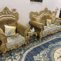 تخم كامل • ١٠ مقاعد • مكان الشعلة