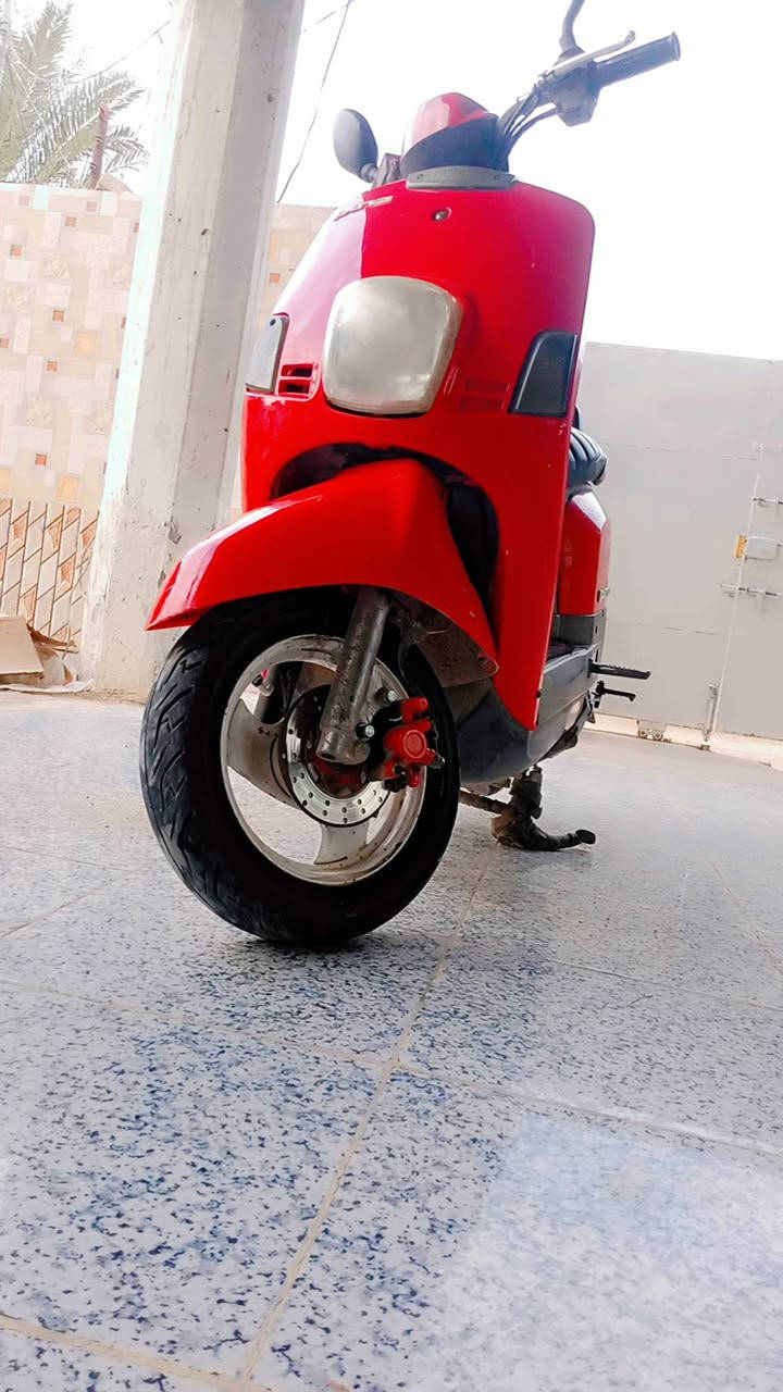 السلام عليكم دراجه بوليس كابريته لون احمر محرك مامفتوح  فول نضافه فول شلعه *********** للاتصال
