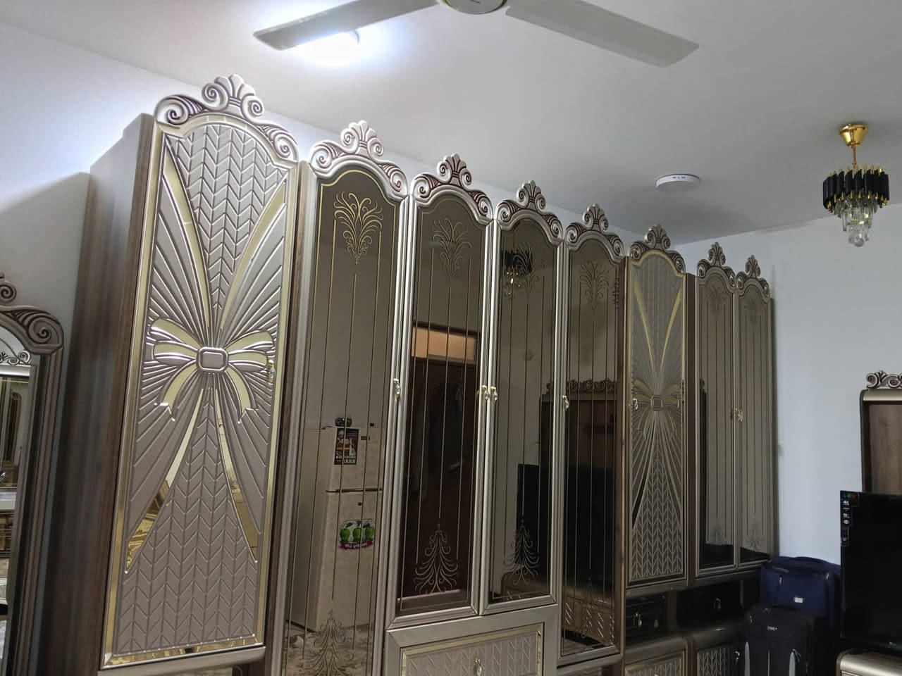 السلام عليكم ورحمة الله
مكلف بالنشر 

غرفه تركيه للبيع 

نضيفه ١٠٠٪؜

مستخدمه قليل 

٦ قطع 

الغرفه كلش جديده 

العنوان /سوق الشيوخ /قرب جسر الصابئه /الورداوي 

‭   ٠٧٨١ ١٧٠ ٤٤٨٠‬
