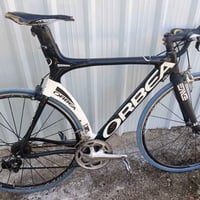 للبيع دراجه اوربيا فول كاربون دراجه كامله قياس ٥٠/٥٢ تفاصيل كدامك بل ص...