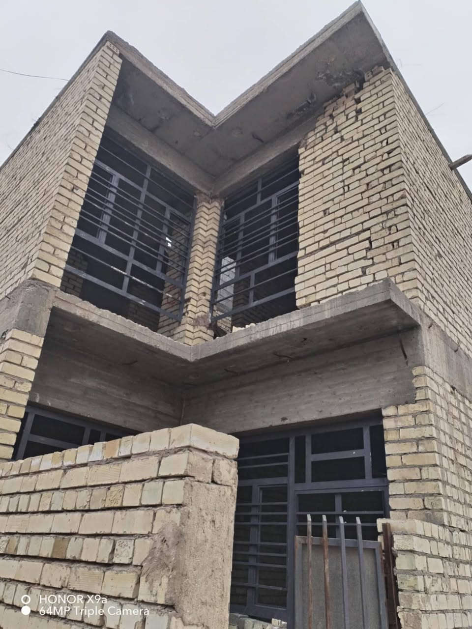 دار البيع المساحه 55م هيكل بغداد الدوره البوعيثه مقابل صيدليه البسمه الحياء السعر 43مليون بي مجال بسيط 

سند17 البيت طالعين كشف بلديه الدوره عليه التواصل 
***********وتساب البيع سبب ضرف
