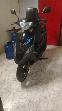 البيع مكينه بلادي سعر 600وبيه مجال 07832945775