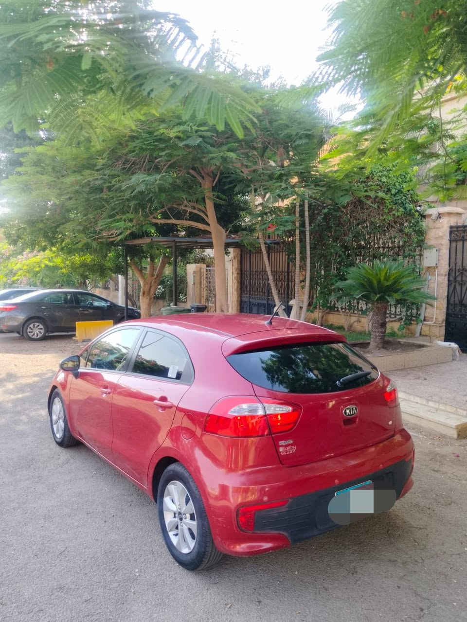 Kia Rio 2015
تاني فئه 
فوجات وجنوط وتحكم طاره مريات كهرباء وحساسات 
عداد 112k صيانات توكيل بالفواتير أخر سيرفز معمول 21k
فابريكا بالكامل 
رخصه سنتين 
مرور القاهره الجديده


**إذا كنت صاحب هذا الإعلان وتريد حذفه لأي سبب، رجاءا أرسل رسالة إلى الدعم الفني**