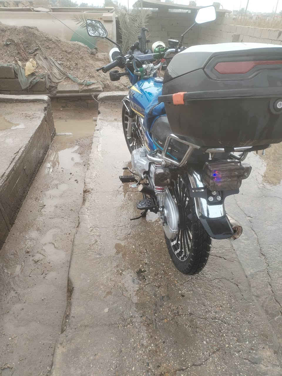 سلام عليكم  دراجة يراني سافاني موديل 25دراجة كلشي بيهة شقال وراق صولي البيع4 0781129390ب


**إذا كنت صاحب هذا الإعلان وتريد حذفه لأي سبب، رجاءا أرسل رسالة إلى الدعم الفني**