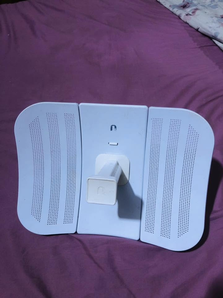 نانو لايت بيم lite Beam كلش نضيف مشتغل فقط شهرين والله نضيف كلش للأستفسار الأتصال او واتساب***********

#سعد_العايذي
