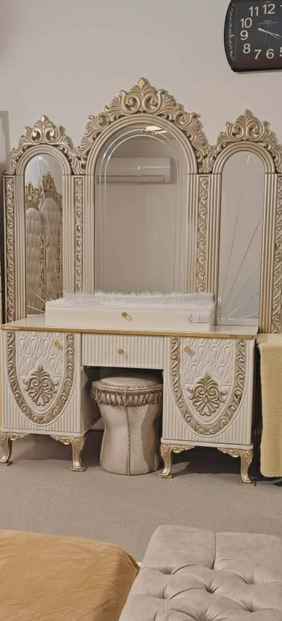 غرفة نوم تركيه الملكي العنوان   بعقوبه تحرير بغداد, العراق


**إذا كنت صاحب هذا الإعلان وتريد حذفه لأي سبب، رجاءا أرسل رسالة إلى الدعم الفني**