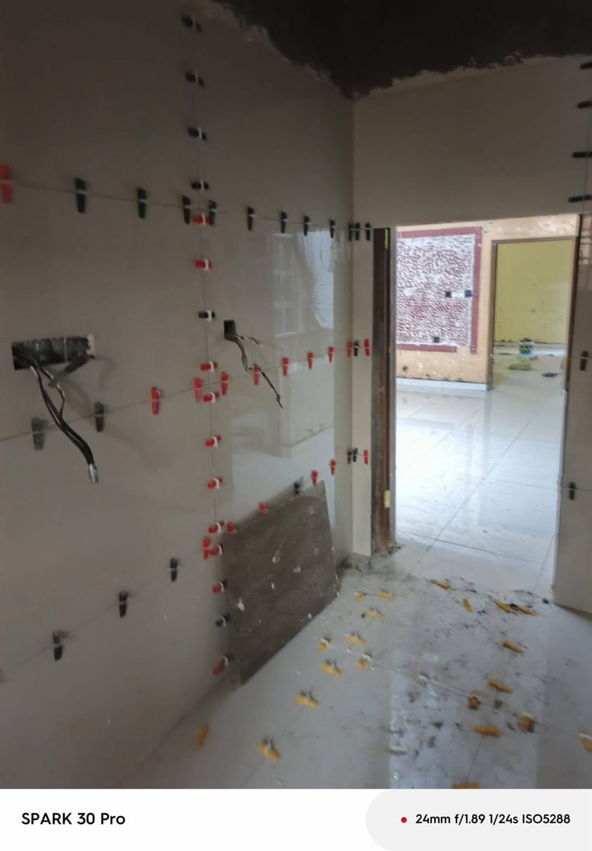 كادر سيراميك درجة اولى بأمر الله في جميع المجالات بورسلين درج كاشي مرمر سيراميك  ارضيات جدران مكاني بغداد متفرغ حالياً***********
