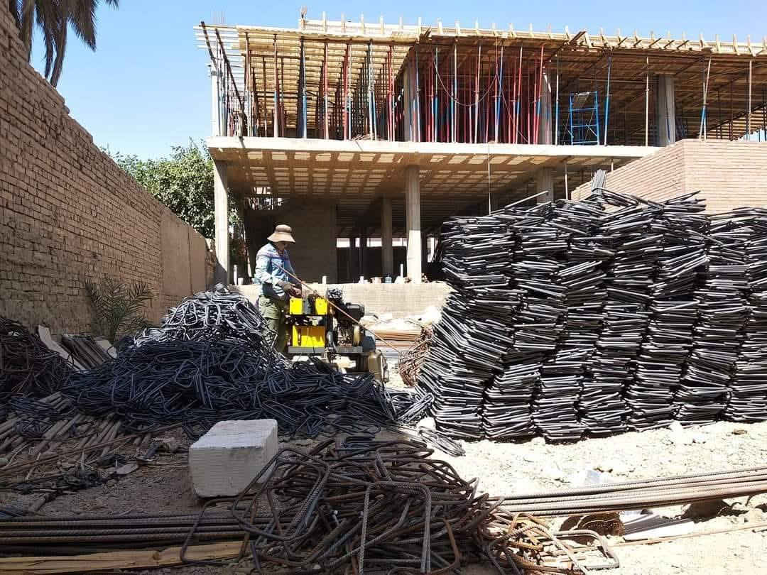 سلام عليكم عواجه للايجار عوج كافات انواع الاتاري وكص كافت أنواع الحديد ***********
