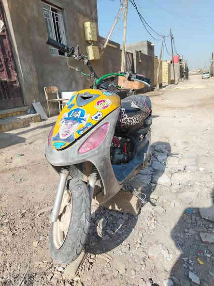 السلام عليكم ماكس منغولي مكينه 55.صالنصه FM تشتغل هندر والسلف شغال عوزه شخاطه سعر 300 وبيها مجال قليل وقم الهاتف *********** ومتواجد خاص
